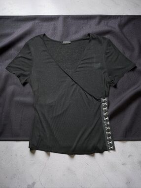 SCOPE Black Short-Sleeve Hook-Detail Wrap Top. Size XL. Excellent Condition!